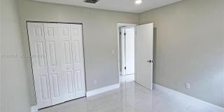11962 SW 37th Ter Gallery 14