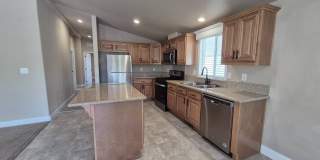 4240 Hoopa Path Gallery 1