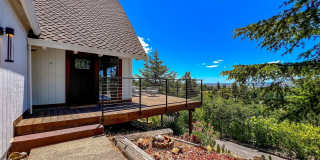 Stunning Alta Heights Hillside Home with Panoramic Views & Expansive Deck Gallery 5