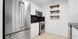 110 City Place Gallery 7