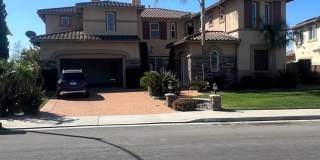 Spacious 4BR House in Riverside Gallery 1