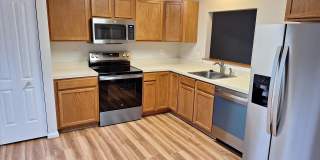 2562 WOODLAND Place Gallery 13