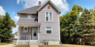 488 Columbia Ave Gallery 1