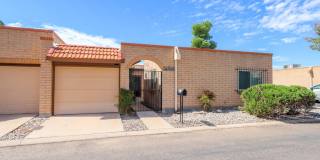 2056 S Quail Hollow Drive Gallery 1