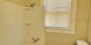 217 Brandywine Rd Pensacola, FL 32507, MOVE IN SPECIAL: HALF OFF first full month of rent!!! Gallery 15