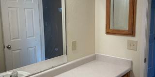 3 BED 2 BATH IN SHASTA LAKE Gallery 9