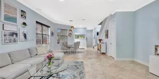 853 SW 11th Ct Gallery 12