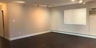 558 Lincoln Boulevard Gallery 6