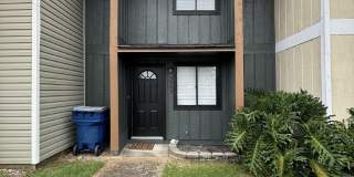 3903 Molina Road Gallery 1