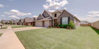 Jenks Luxury Living Gallery 1