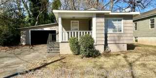 925 Woodward Road Gallery 1