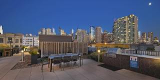 Reside on Green Street Gallery 18