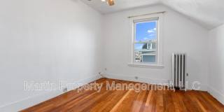 12 Lowell Place Gallery 16