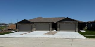 Brand new construction 3 bed/3 bath ranch townhome in North Lincoln Brand new construction 3 bed/3 bath ranch townhome in North Lincoln Gallery 1