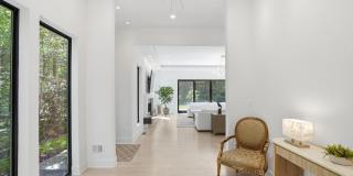 1513 OAKVIEW Drive Gallery 13