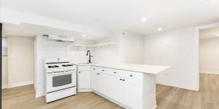 4849 West Hutchinson Street - 1 Gallery 15