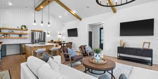 Farmhouse at Easley Gallery 14