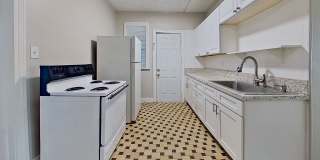 Cozy Upstairs Retreat in Prime San Marco Location! Gallery 9