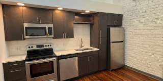 18th Street Lofts Gallery 33