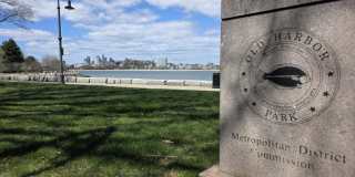 35 Harbor Point Blvd. Gallery 6