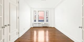 159 E 81st St Gallery 4