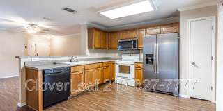 10343 Lion Chase Gallery 12