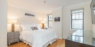 1701-15 LOCUST STREET Gallery 12