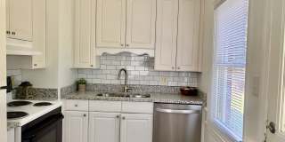 704 N King Charles Rd Gallery 4