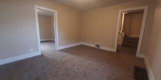 3 Bedroom, 1 Bathroom home with new kitchen! Gallery 7