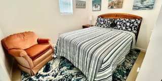 Charming 1 bedroom/1 bathroom backhouse | Prime Lubbock Location Gallery 1