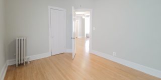 5055-61 N Damen Gallery 21