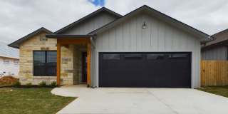 Charming 3-Bedroom Home with Updated Kitchen and Dual-Sink Primary Bath Gallery 1