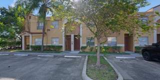 BEAUTFUL RENOVATED TOWNHOUSE 2 BEDROOMS AND 2/2.5 BATHROOMS BEAUTFUL RENOVATED TOWNHOUSE 2 BEDROOMS AND 2/2.5 BATHROOMS Gallery 1