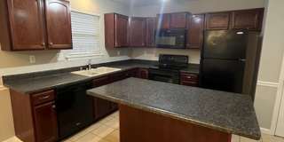 3 Bedroom, 2.5 Bathroom in Lexington! Gallery 10