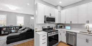 1733 W Crystal Street Gallery 5