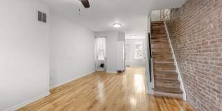 1517 S LECOUNT Street Gallery 1