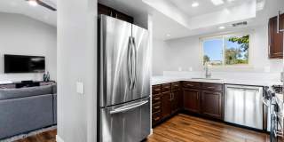 35 Mission Court Gallery 11