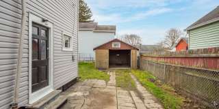 Beautiful 3 bedroom home in Coraopolis available June 1! Gallery 23