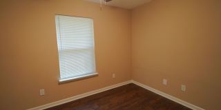 3 Bed / 2 Bath Newly Updated Home Gallery 21