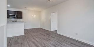 Merchant's Walk Gallery 29