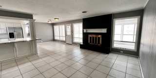 Amazing 4/2.5 in Prime Location! Minutes from Texas Tech and Hospitals! Gallery 9