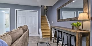 306E Forbes St Gallery 2