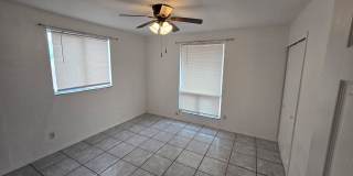 Beautiful 3 bed/ 1 bath home on large lot with walled and fenced front and back yard! Gallery 18