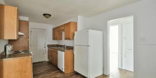 525 Jeanette Street Gallery 8