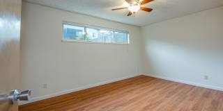 2034 Minor Apartments Gallery 17
