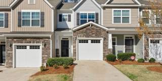 3be / 2.5ba Easy Access to Duke Townhouse Gallery 1