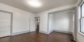 Available AUGUST 2026 - MAGNIFICENT MT. WASHINGTON 5 BEDROOM MASTERPIECE OF A HOME! PRIME LOCATION WITH A GARAGE, CENTRAL AIR AND IN-UNIT LAUNDRY!!! Gallery 14