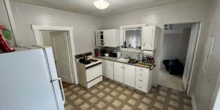 Pre-Leasing for 26/27 School Year Gallery 7
