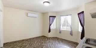 1581 Chanticleer Gallery 3
