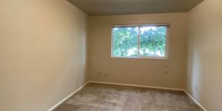 Nob Hill Apartments Gallery 7